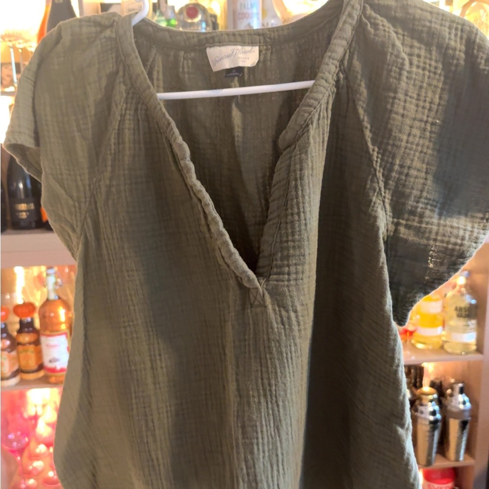 Universal Thread Sage Green Blouse